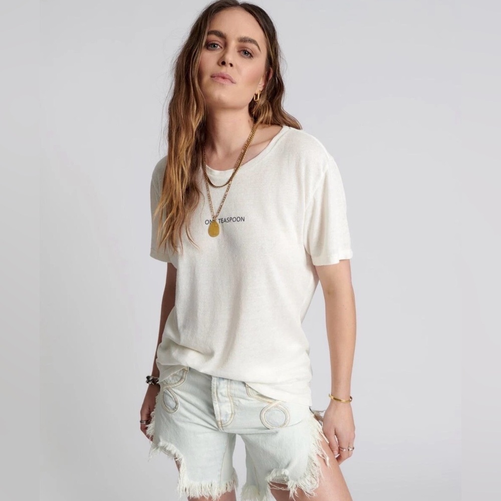 One Teaspoon Classic White Tee NWT Size‎ XXL